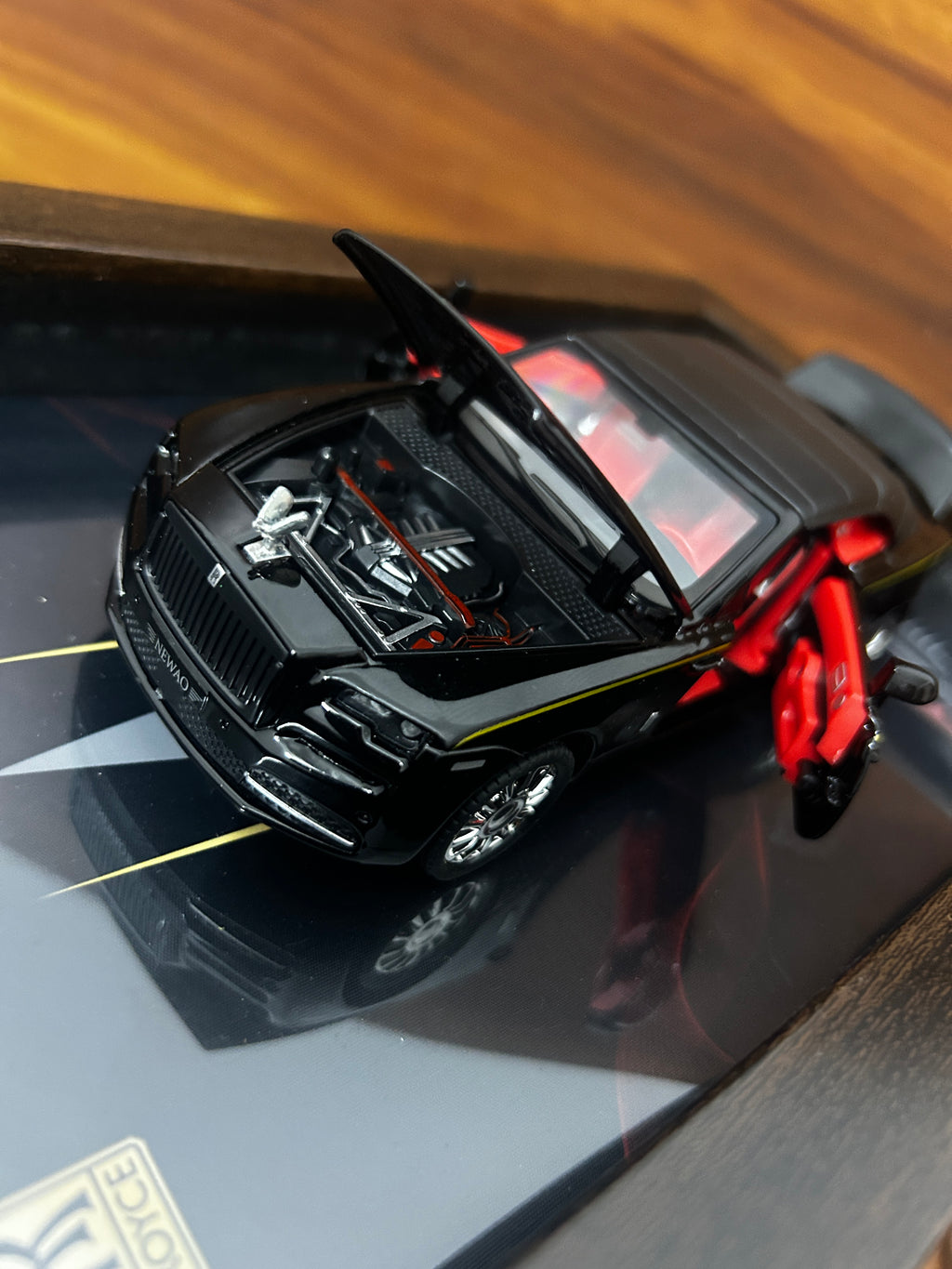 ROLLS ROYCE DAWN Diecast Frame