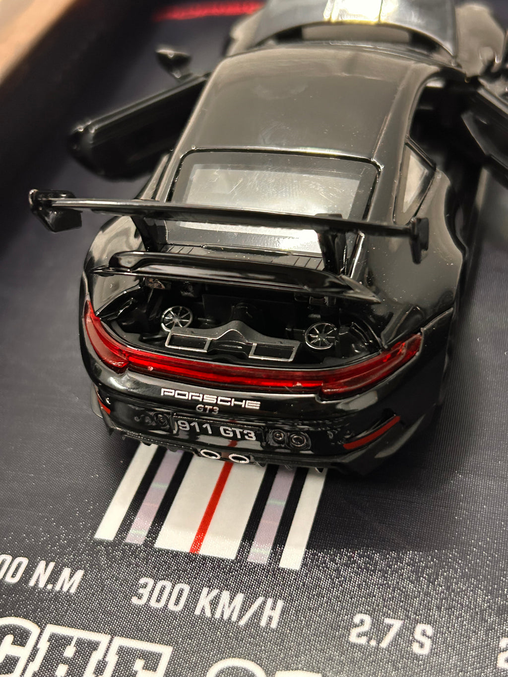 PORSHE 911 Diecast Frame