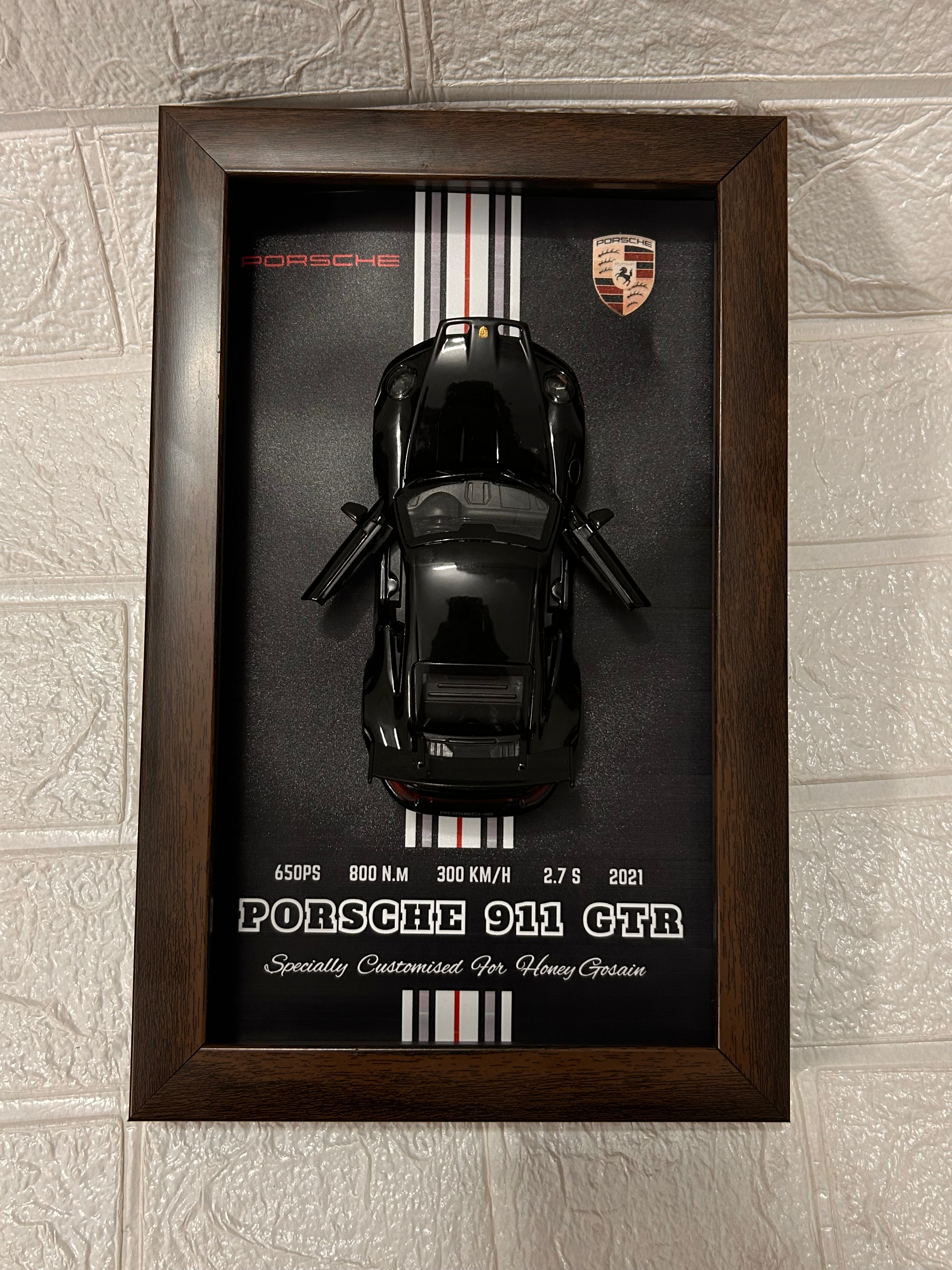 PORSHE 911 Diecast Frame