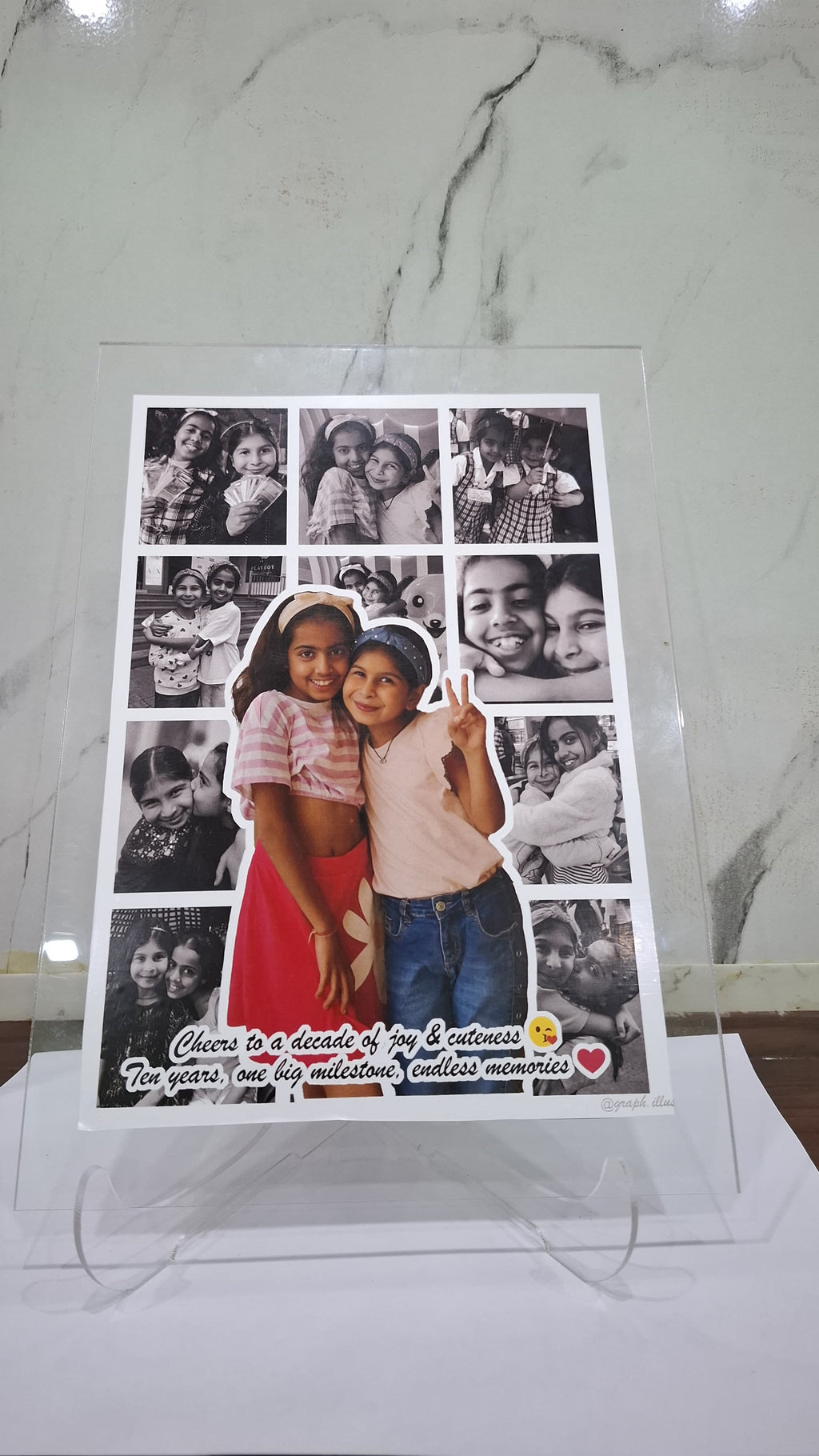 Popup Acrylic Frame